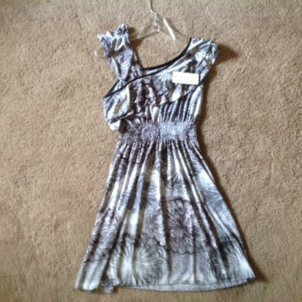 NWT RUFFLES! GRAY & BLACK PRINT DRESS SUNDRESS S - Picture 1 of 5